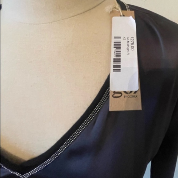 Navy Long-Sleeve Shirt blue v neck silver trim New by GO SILK XS Cotton back NWT - Picture 4 of 6